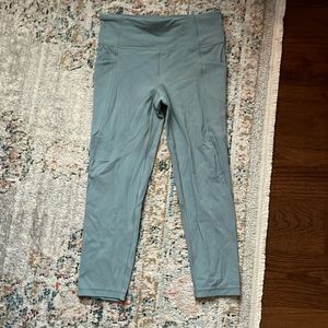 Athleta Girl crop pocket legging in sea foam green